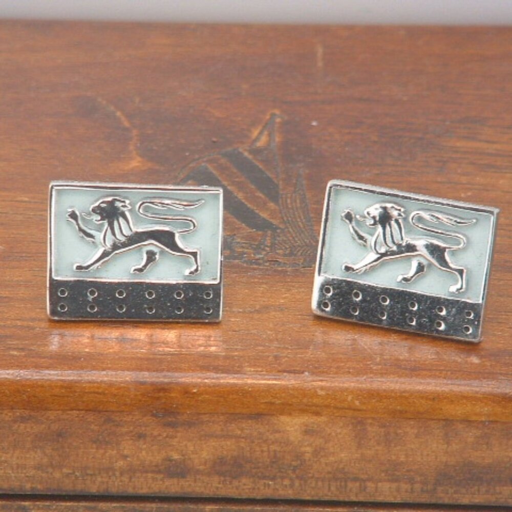 Pre-Owned Vintage Silver Lion 3 D Cuff Links